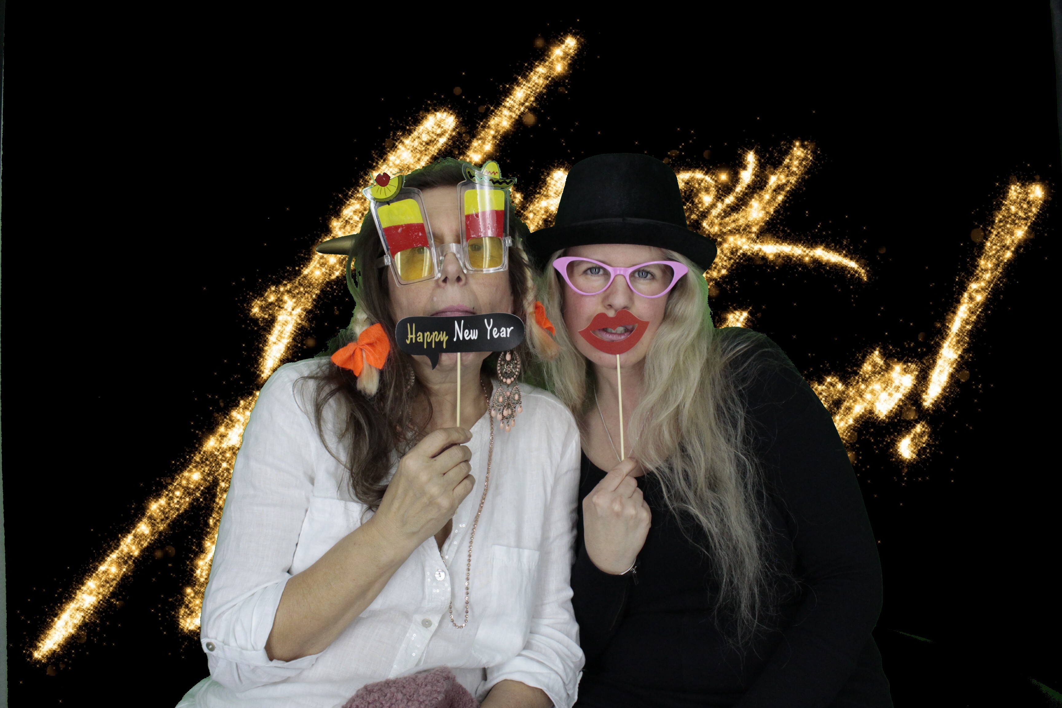The Sussex Exchange New Years Eve | View more photos from the event at gallery.myphotoboothexperience.co.uk/u/MyPhotoBoothExperienceLtd/The-Sussex-Exchange-New-Years-Eve